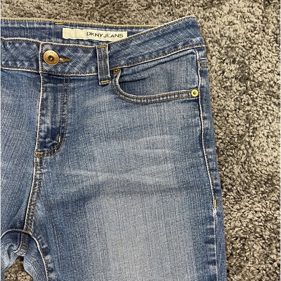 DKNY Jeans soho denim bootcut cotton spandex blue jeans women’s size 12R - Picture 4 of 14